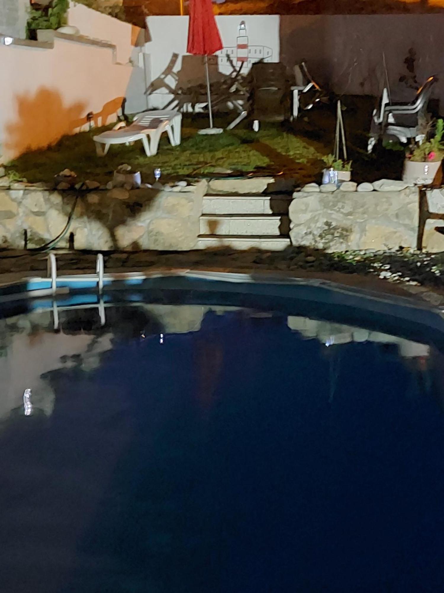 Casa Con Piscina Al Lado Del Mar En Viladesuso Villadesuso Экстерьер фото